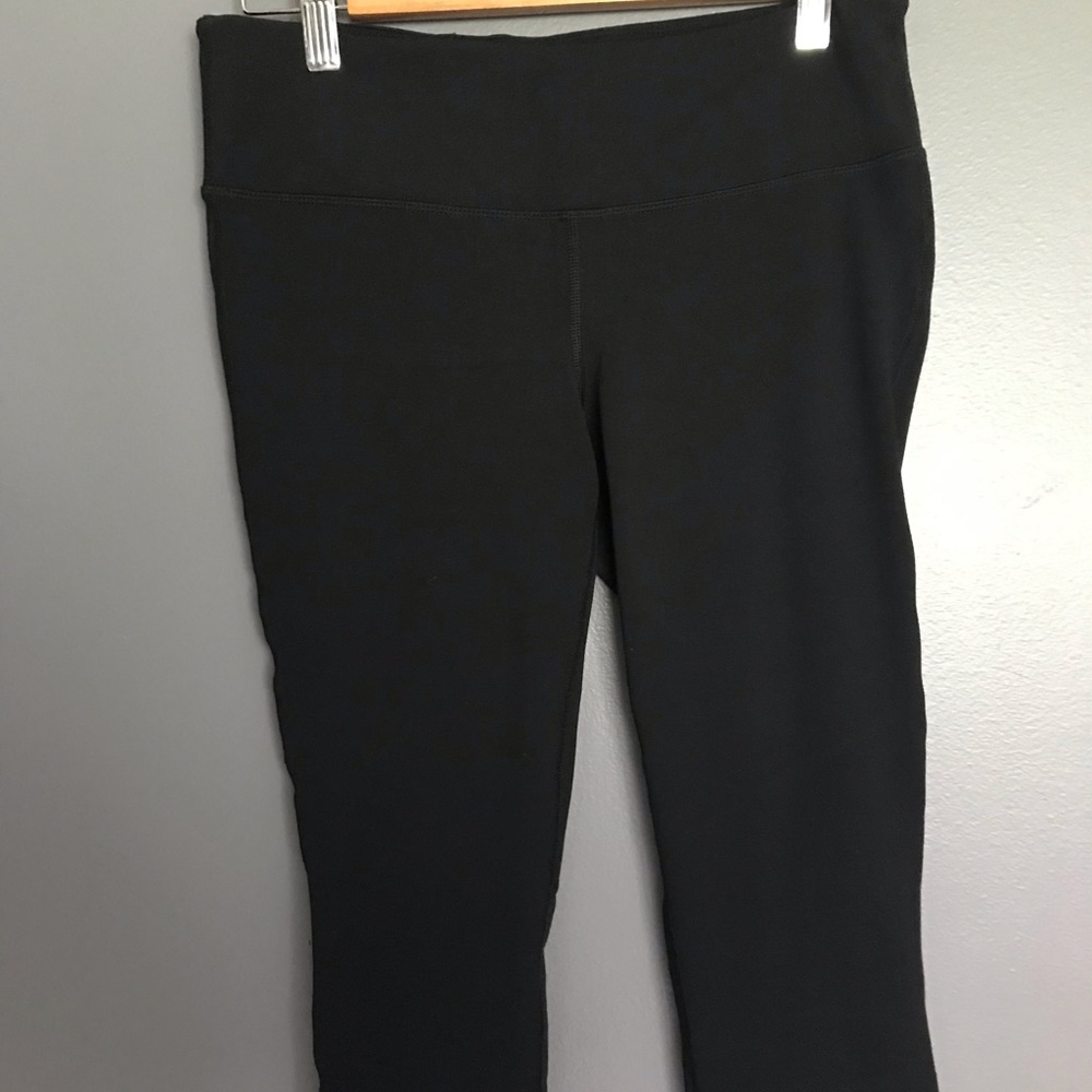 NWOT GapFit workout leggings